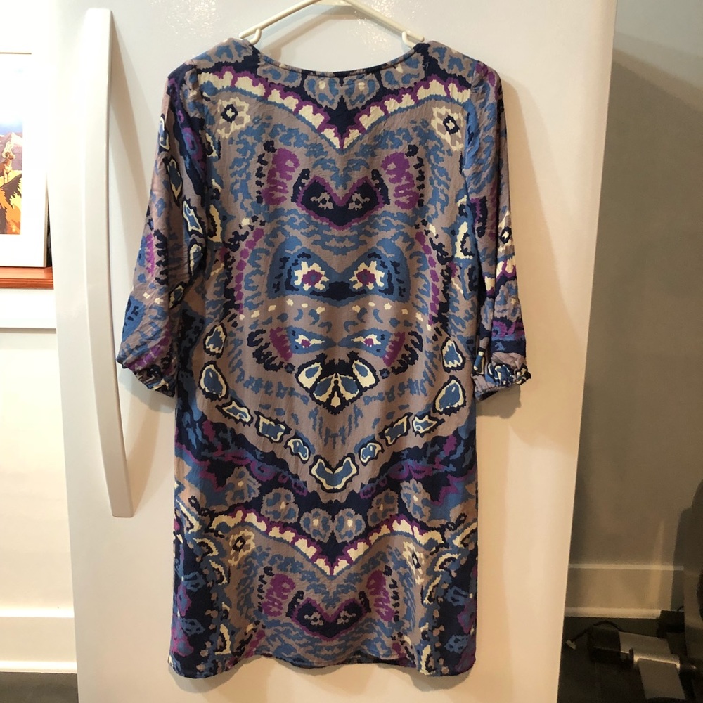 Francesca’s Collection Shift Dress EUC - Picture 2 of 4
